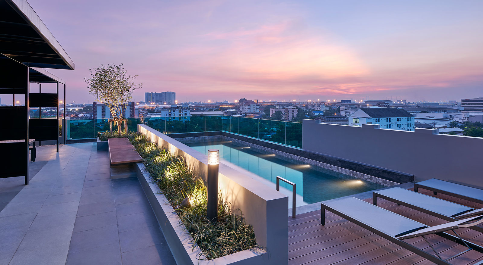 B Loft Lite Sukhumvit 115 A Private Living Condominium